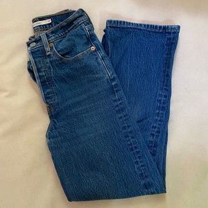 Levi's Ribcage Straight Ankle Jeans — 25